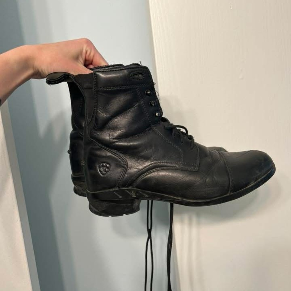 Ariat heritage IV women  Black Leather paddock Boots